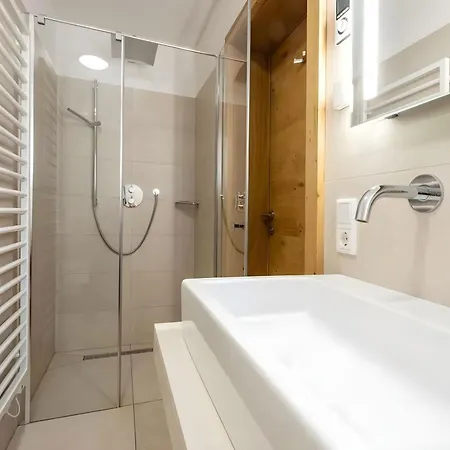 Mountain Leogang-premium Apartment, Balkon, Bergblick, Kamin, Sauna * Leogang